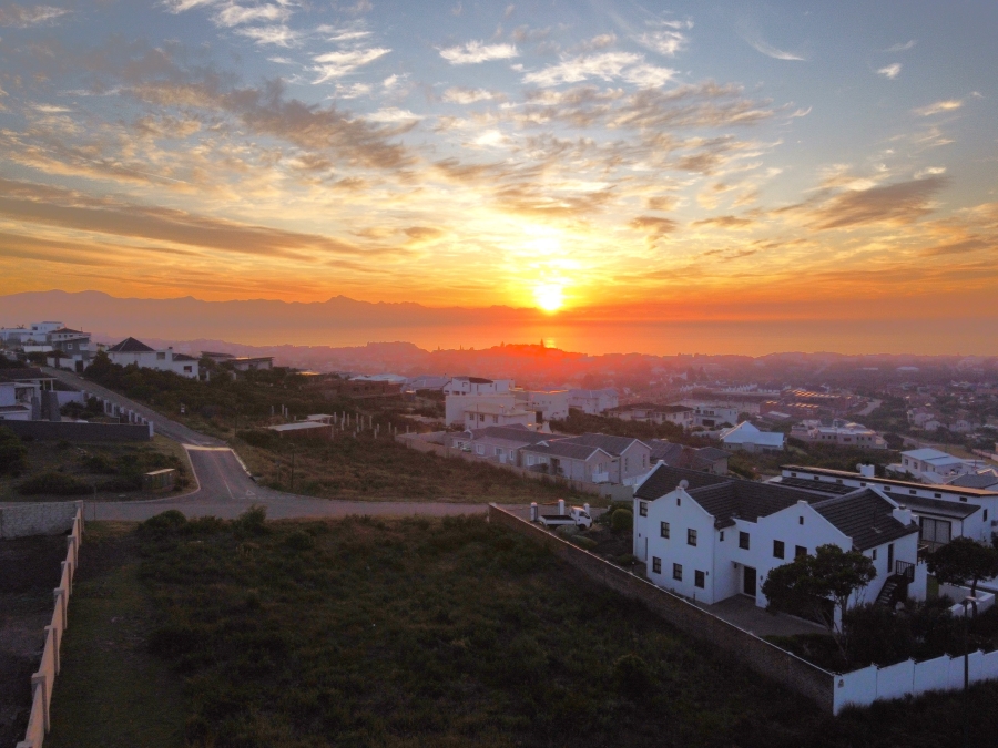 0 Bedroom Property for Sale in Whale Rock Western Cape